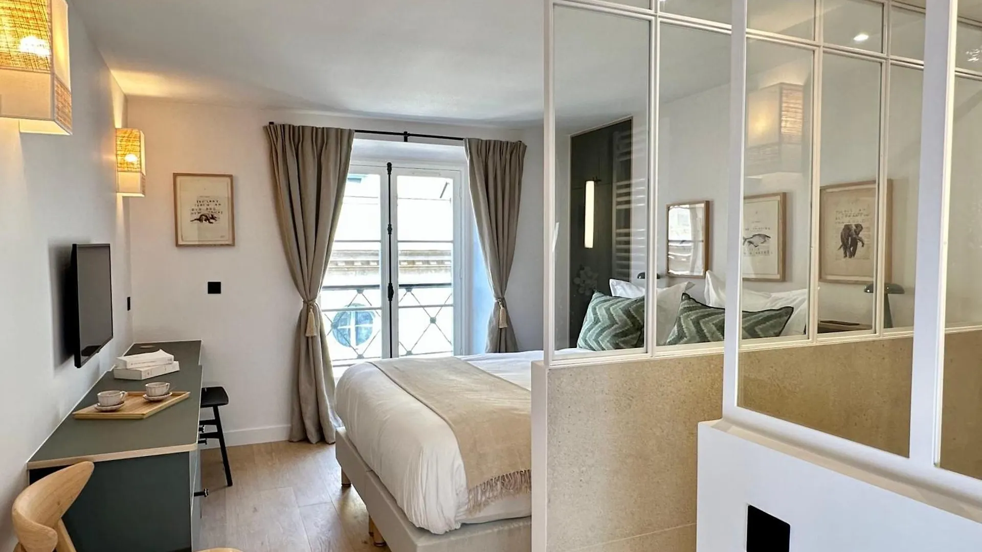 Appartamento Spacious Luxembourg Garden Family Flat