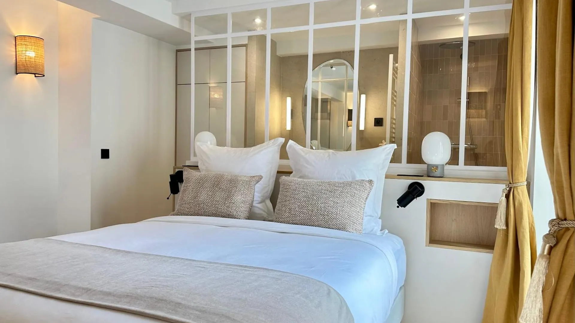 Spacious Luxembourg Garden Family Flat Appartamento Parigi