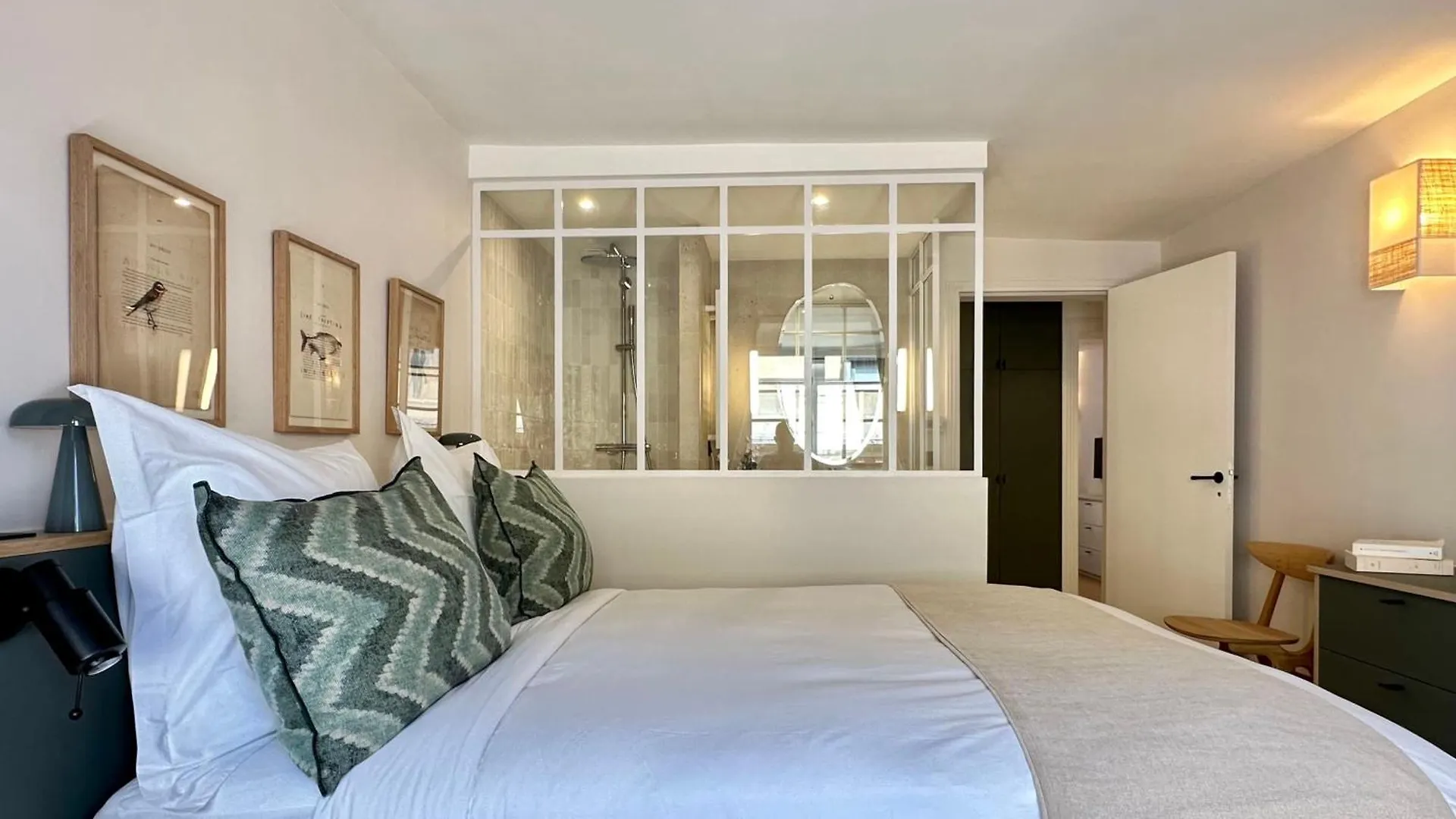 Spacious Luxembourg Garden Family Flat Appartamento *