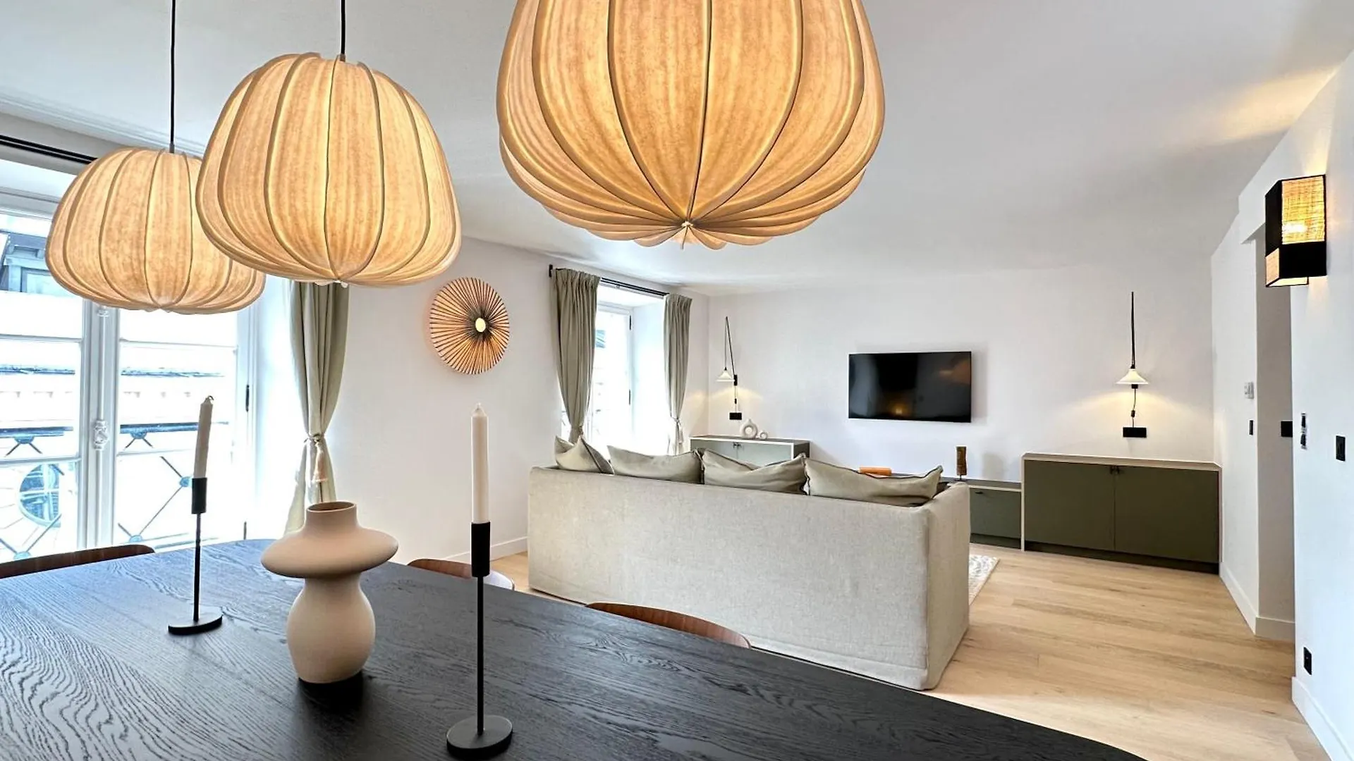 Apartament Spacious Luxembourg Garden Family Flat *