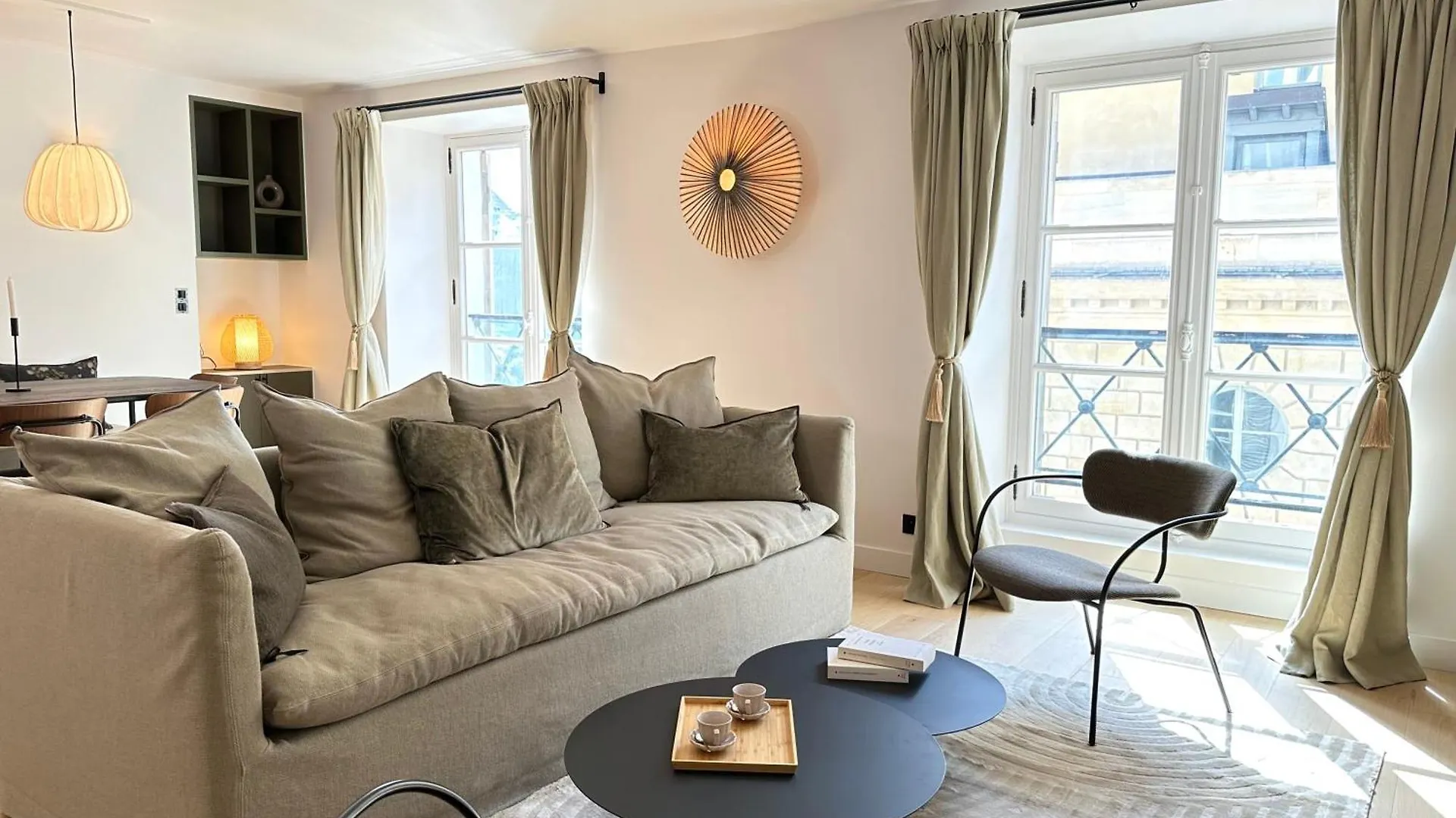 Apartment Spacious Luxembourg Garden Family Flat *